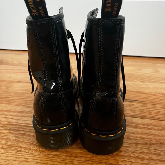Dr. Martens 1460 Women’s 6 Black Patent Leather Lace Up Platform Boots Mid Calf - Picture 7 of 9